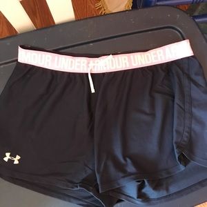 Gym shorts size M